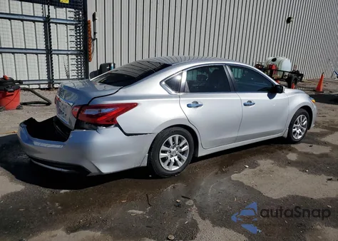 2017 Nissan Altima 2.5 z USA, uszkodzony, nr VIN 1N4AL3APXHC211814